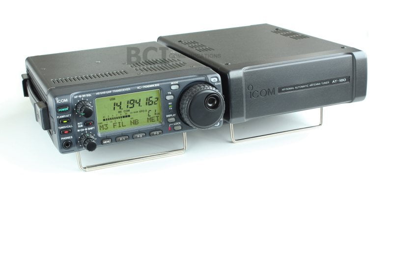 <b>ICOM AT-180</b> <br> Coax tuner <br> <b> 1,8 tot 54MHz <br> Ook geschikt voor Digi-modes! </b> - Afbeelding 2