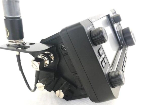 <b>COMET CST-30 </b> <br> Antenne Steun <br> <b>Voor IC-705 & FT-817 </b>