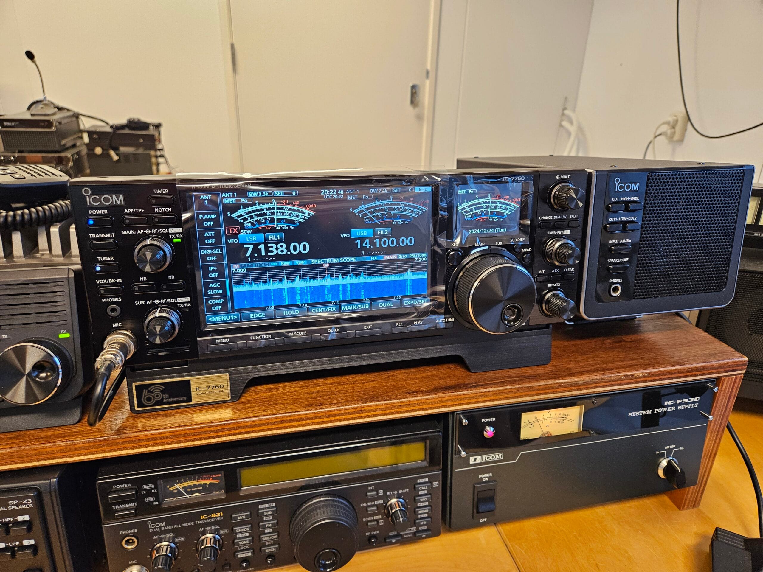 ICOM IC-7760 Signature Edition! HF & 50MHz All-Mode Niet meer