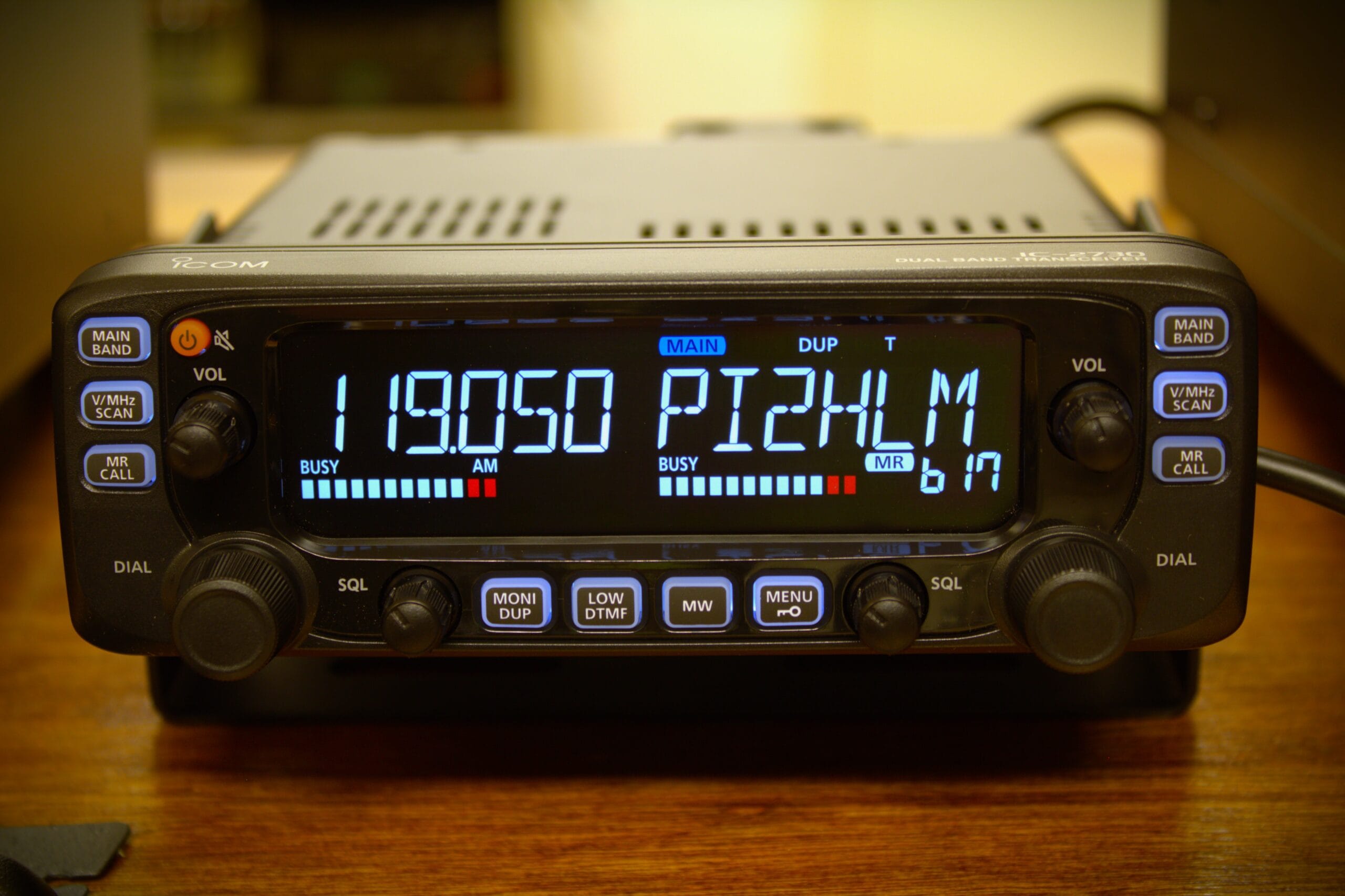 ICOM IC-2730E-BLACK 144 & 430 MHZ Dualband FM Transceiver NIEUW